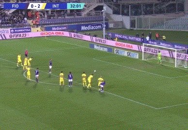 他在场上的 他在场上的